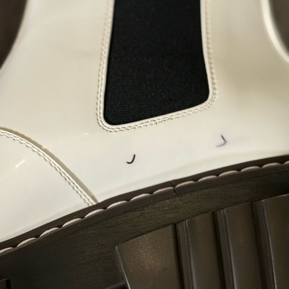 Stella McCartney White Chelsea Boots “Stivaletto” EU 40 | NIB + Dust Bags - Picture 6 of 11